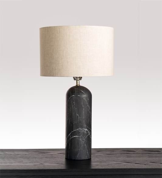 Lámpara de mármol negro